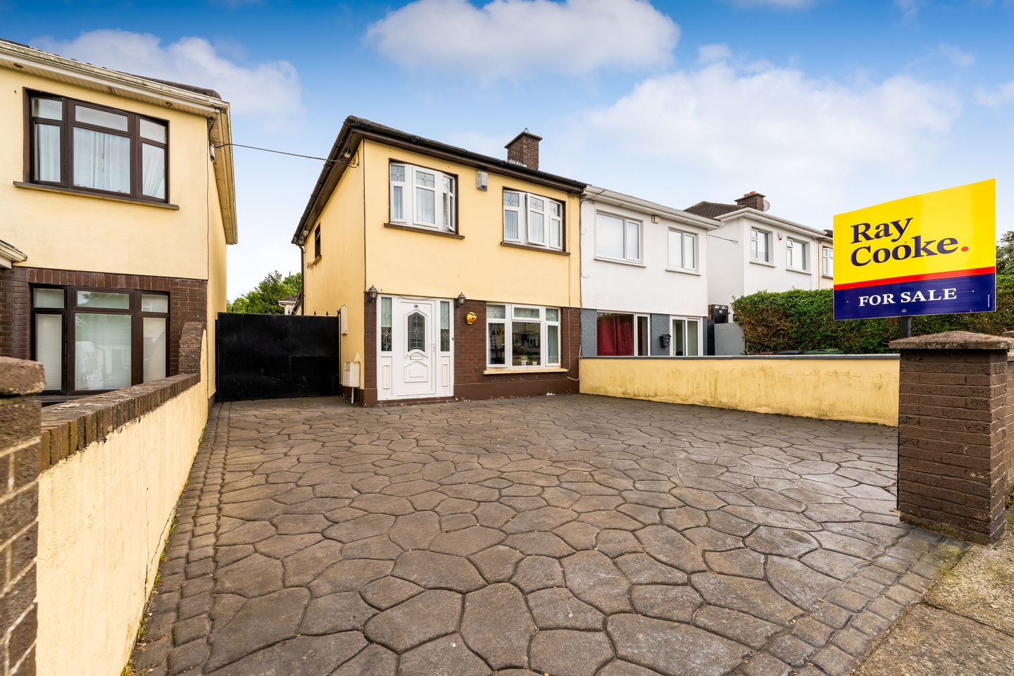 32 Ashfield Park, Hunstown, Huntstown, Dublin 15 is for sale on Daft.ie