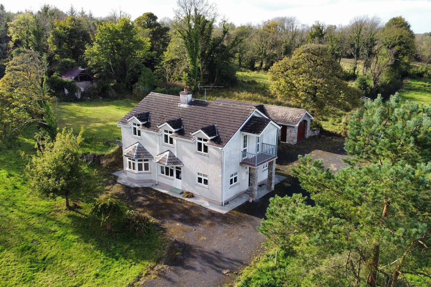 Milltown House, Milltown, Kilmore, Co. N41TW54 is for sale