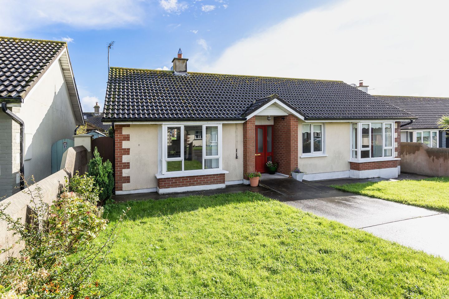 5 Ballyknockan, Rosslare Harbour, Co. Wexford, Y35X802 is for sale on