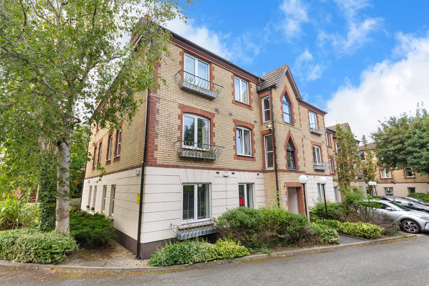 1 Belville, Ailesbury Close, Donnybrook, Dublin 4, D04PR52