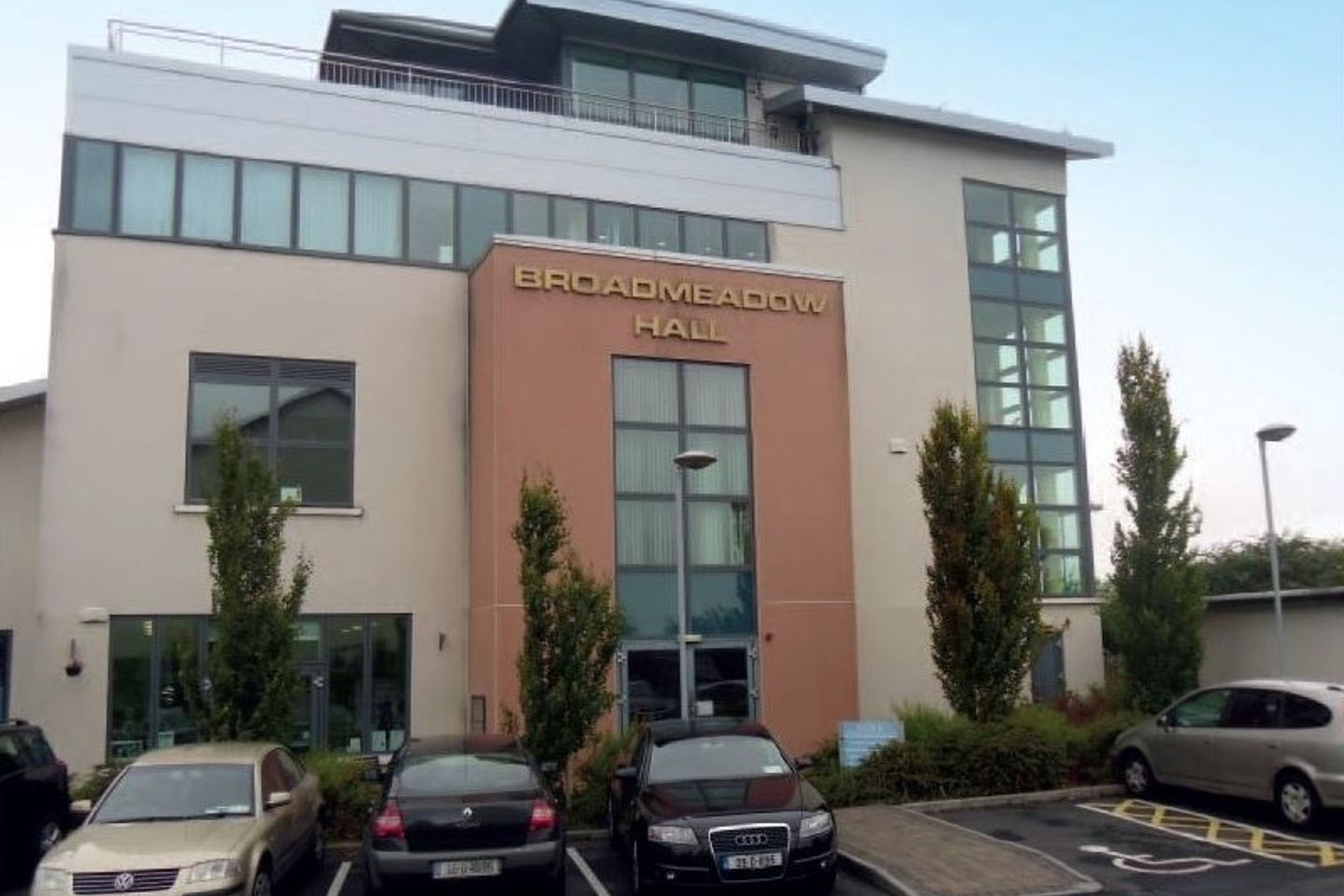 Commercial property for rent in Unit 4, 2nd Floor, Broadmeadow Hall