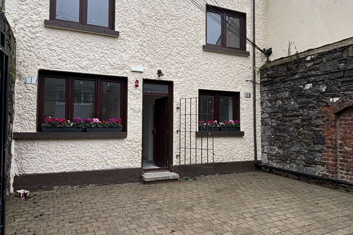 16 Stephen's Lane, Dublin 2