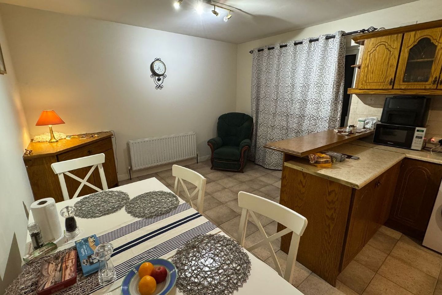 Ennis, Co. Clare, Lifford, near Hospital., Ennis, Co. Clare