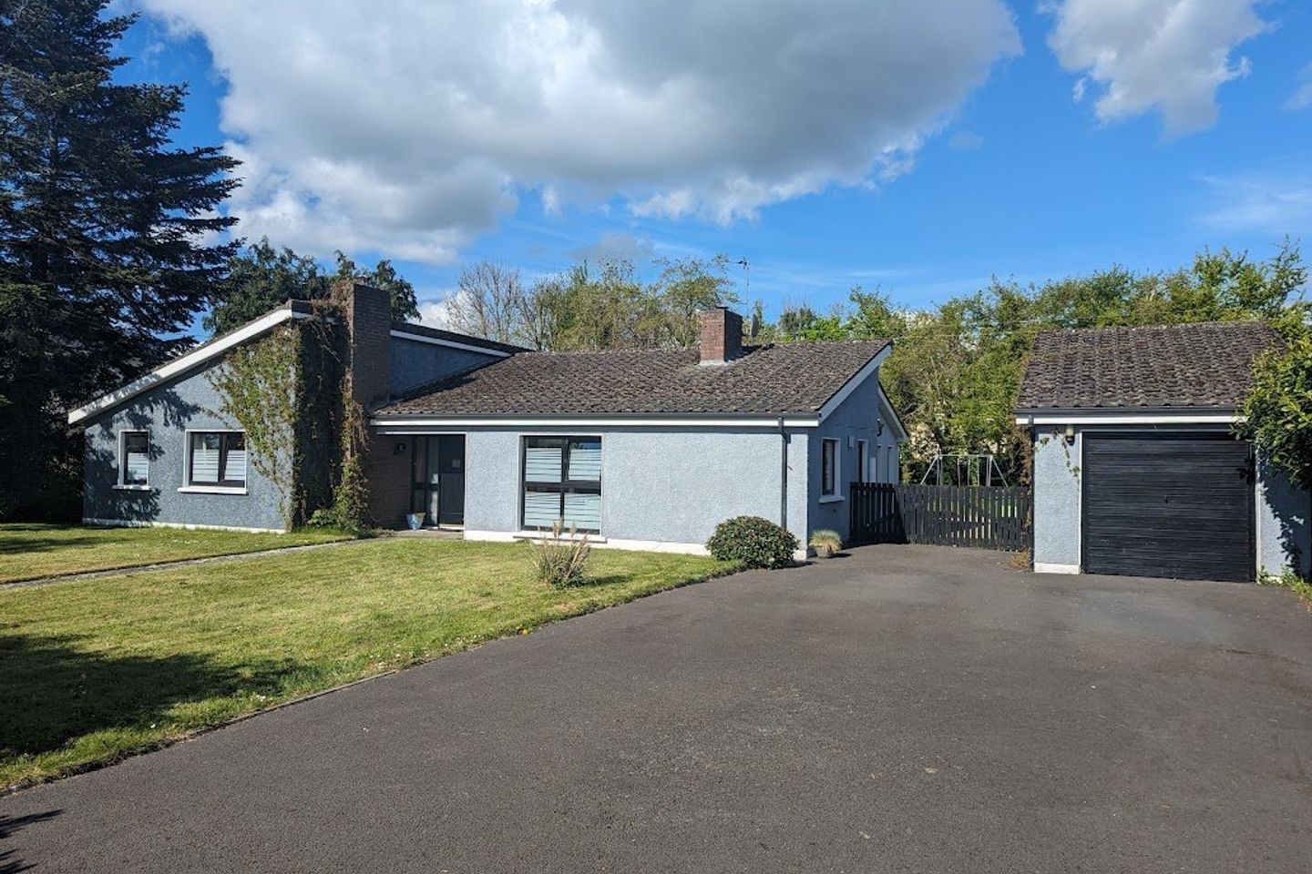 23 Dromin Road, Nenagh, Co. Tipperary, E45TX29 is for sale on Daft.ie