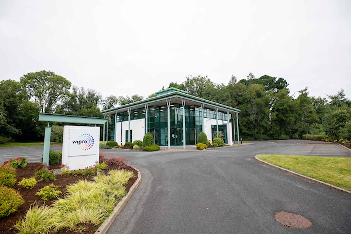 Commercial property for rent in PMC Sierra Building, Dangan Business Park, Galway, Dangan, Co