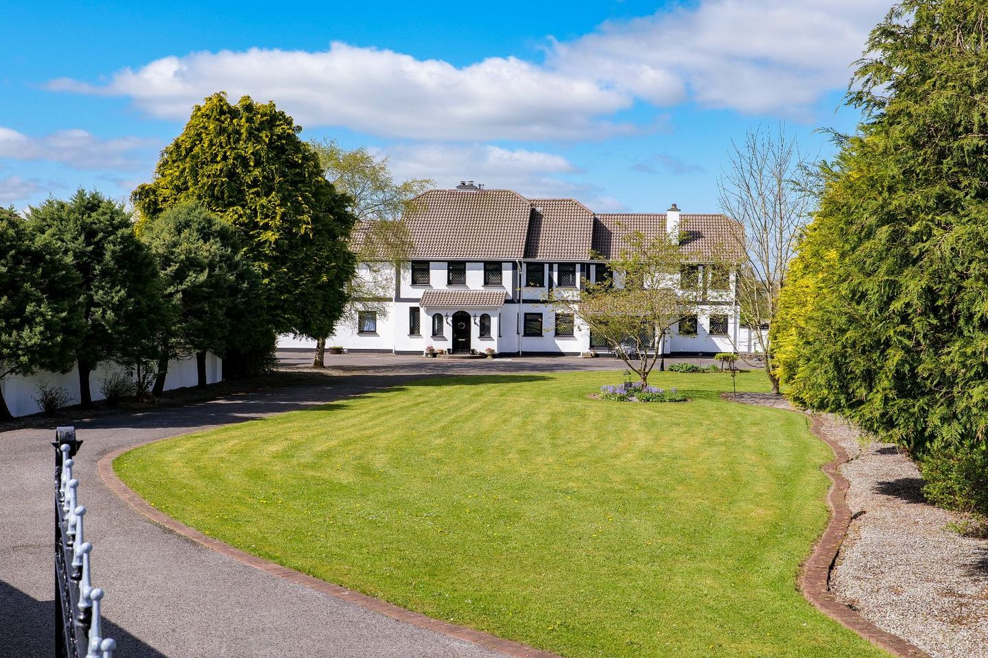 Residence At Mount Pleasant, Loughrea, Co. Galway, H62TY77 is for sale on Daft.ie