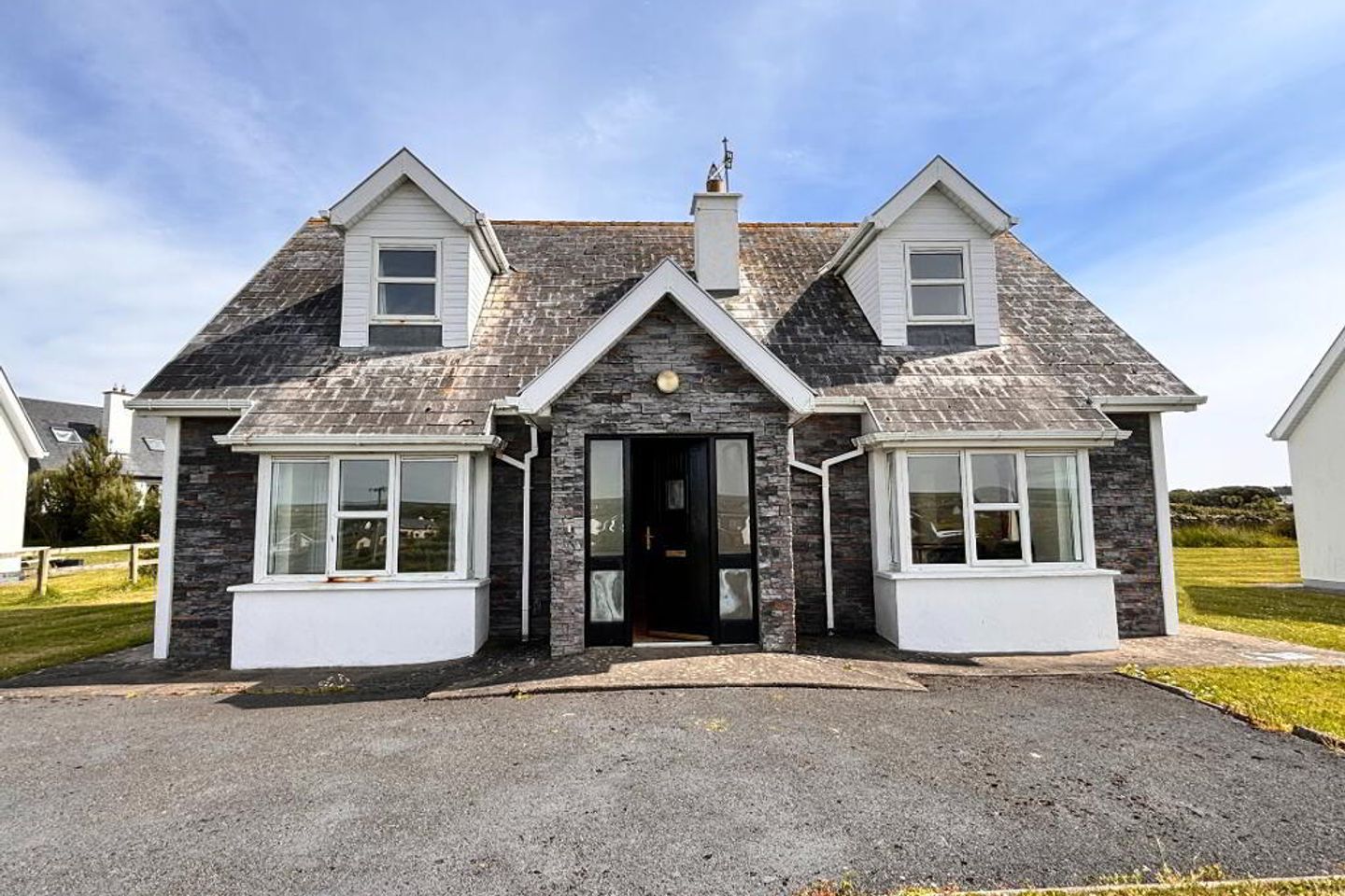 22 Clochan Na Mara, Liscannor, Co. Clare, V95X449 is for sale on Daft.ie