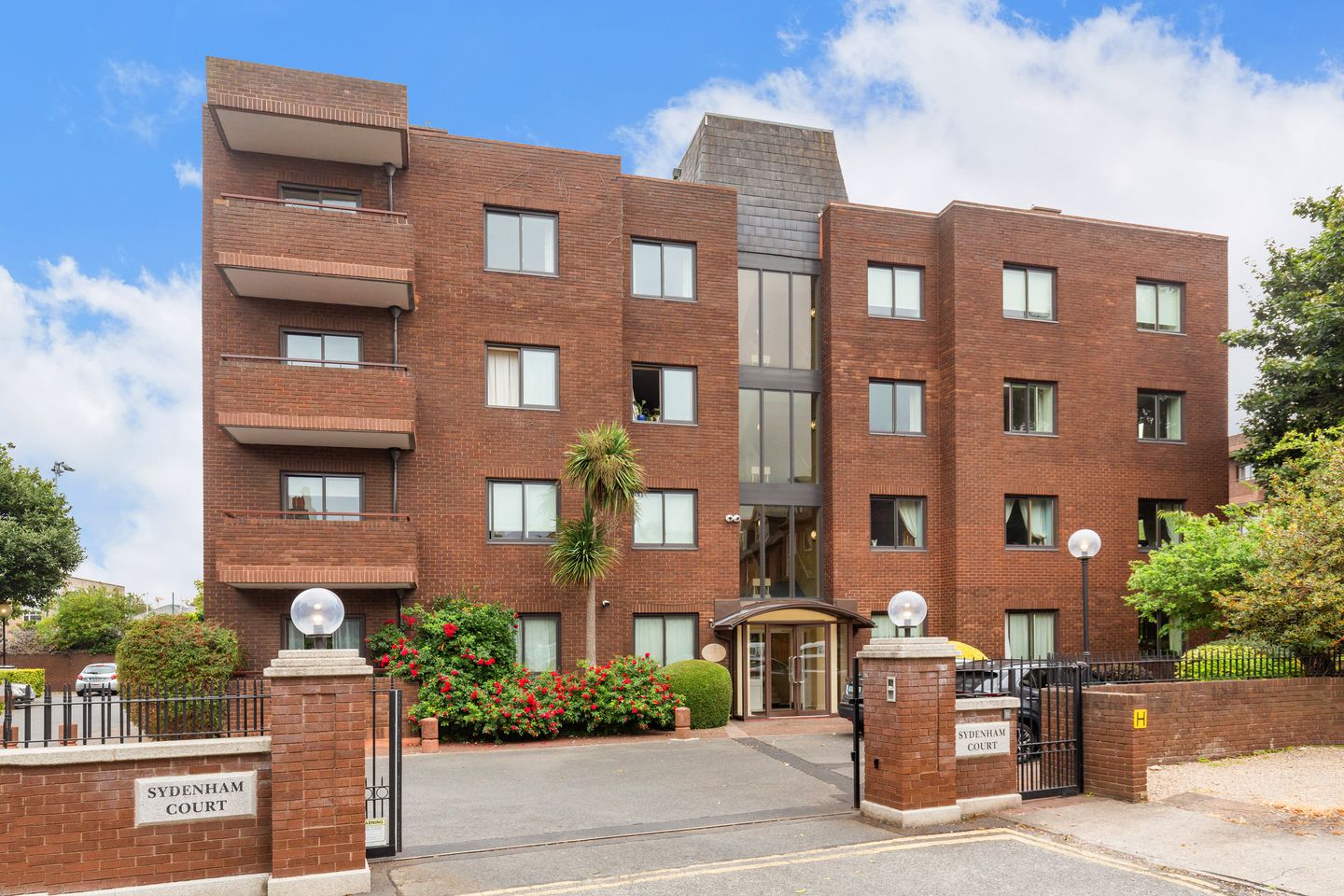 Apartment 4, Sydenham Court, Ballsbridge, Dublin 4, D04N237