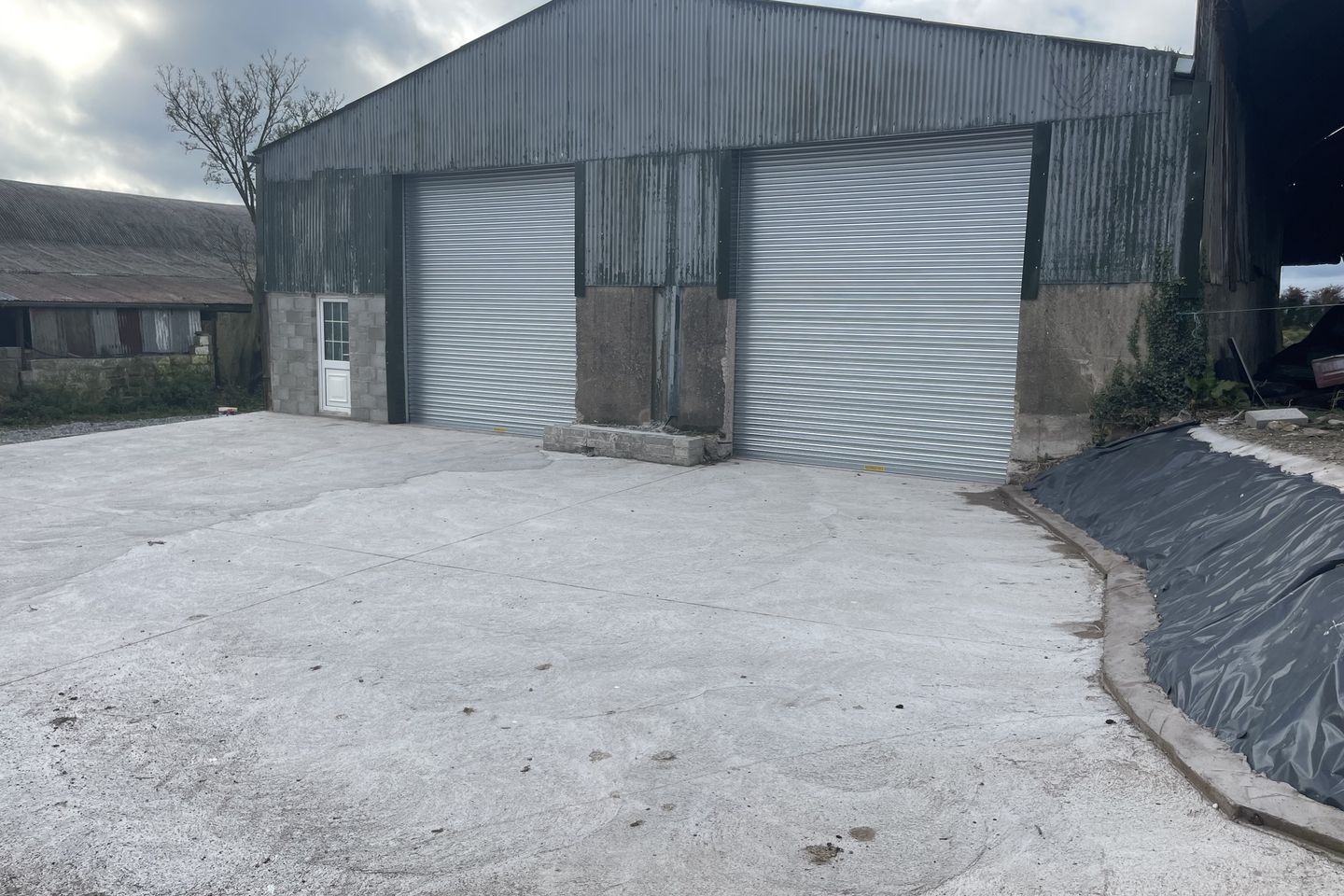 Commercial property for rent in Newcastle, Blarney, Co. Cork
