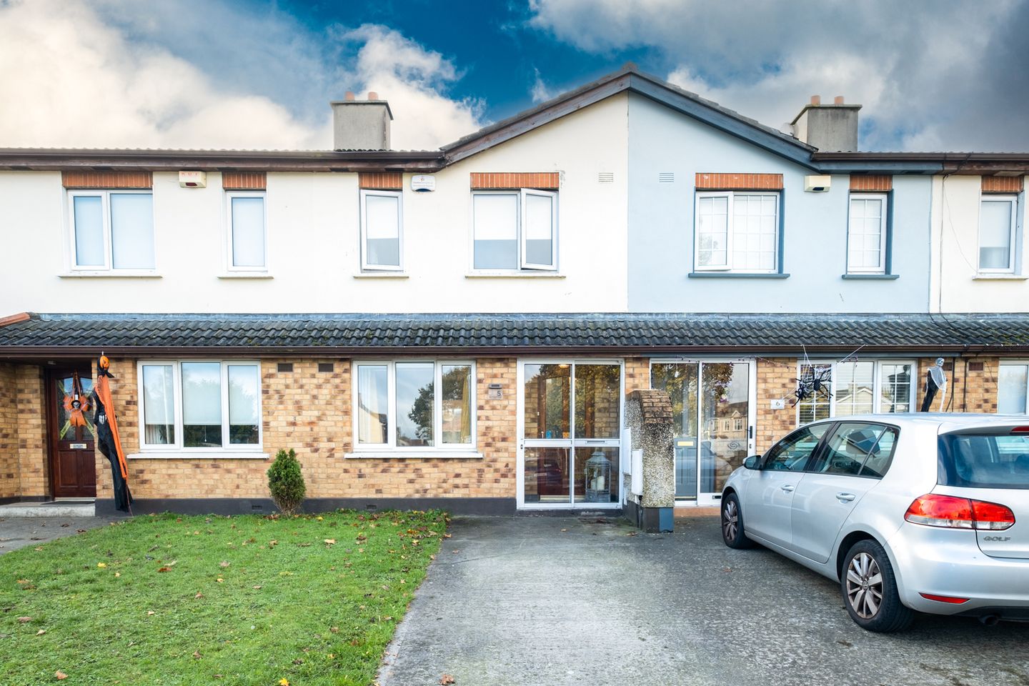 5 Mill Court Drive, Clondalkin, Clondalkin, Dublin 22 is for sale on