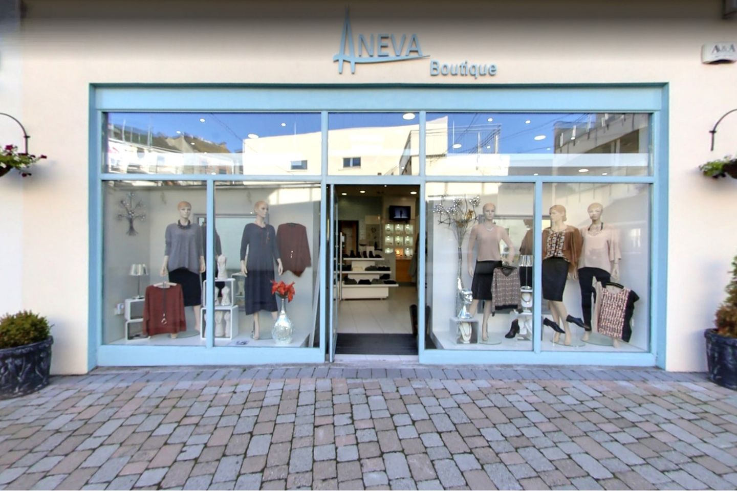 Aneva Boutique, Quintins Way, Nenagh, Co. Tipperary, E45X288