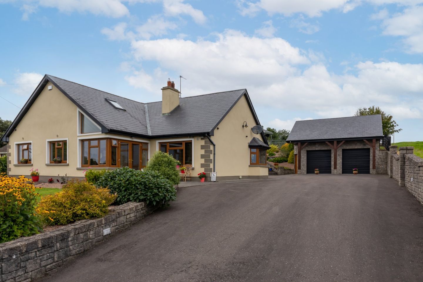 Dún Aitinn, Clonagh, Rhode, Co. Offaly, R35XY95