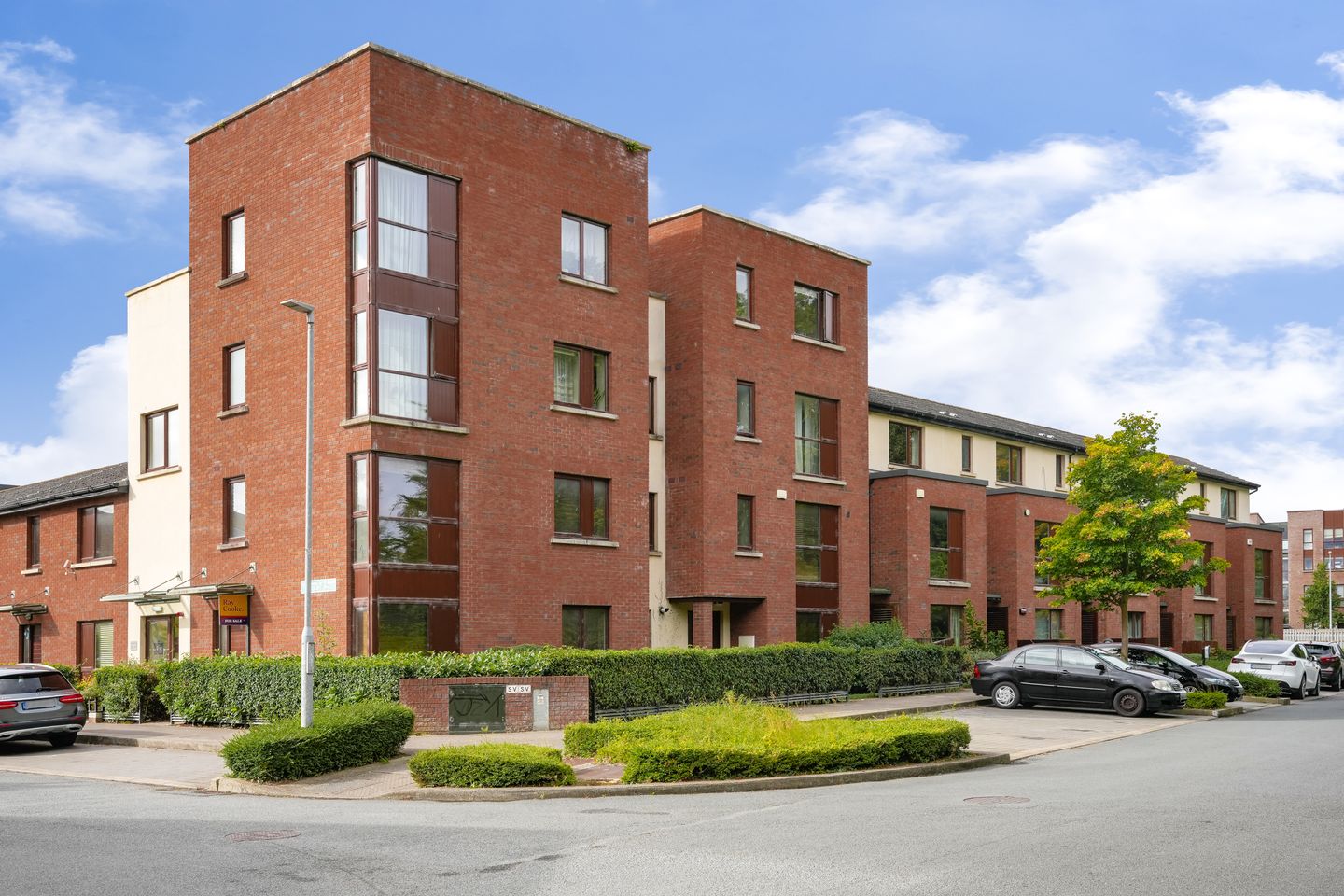 19 Castlegate Drive, Adamstown, Co. Dublin