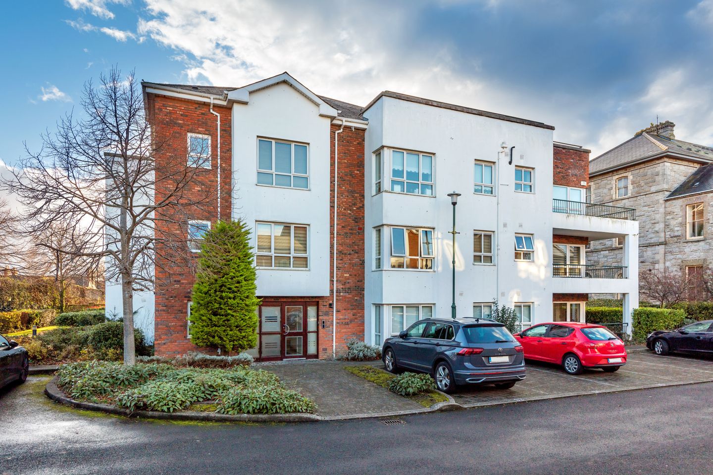 74 Chapelgate, St Alphonsus Road, Drumcondra, Dublin 9, D09V620 is for