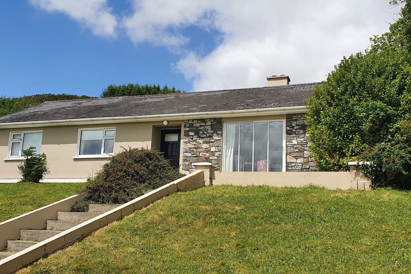 Sunville, Drimoleague, Co. Cork, P47PD26 is for sale on Daft.ie