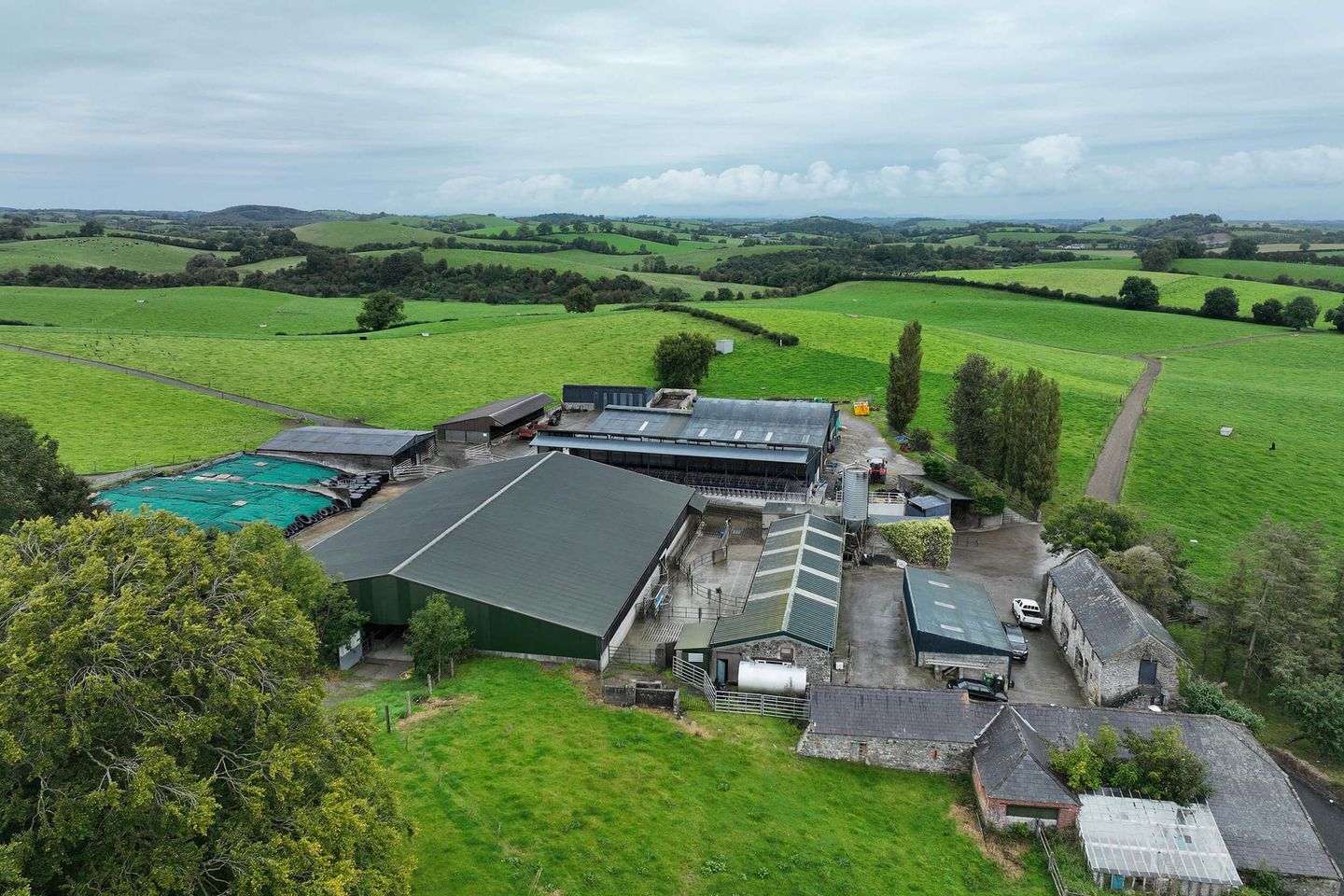 Commercial property for rent in Clontail, Drumconrath, Navan, Co. Meath