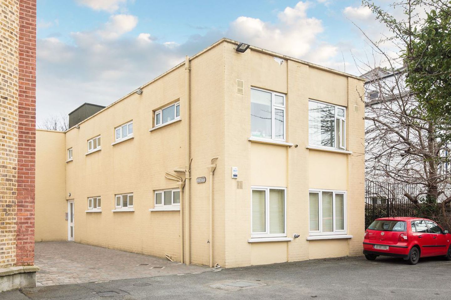 6 Oakley House, 50 Oakley Road, Ranelagh, Dublin 6, D06CH61 is for sale