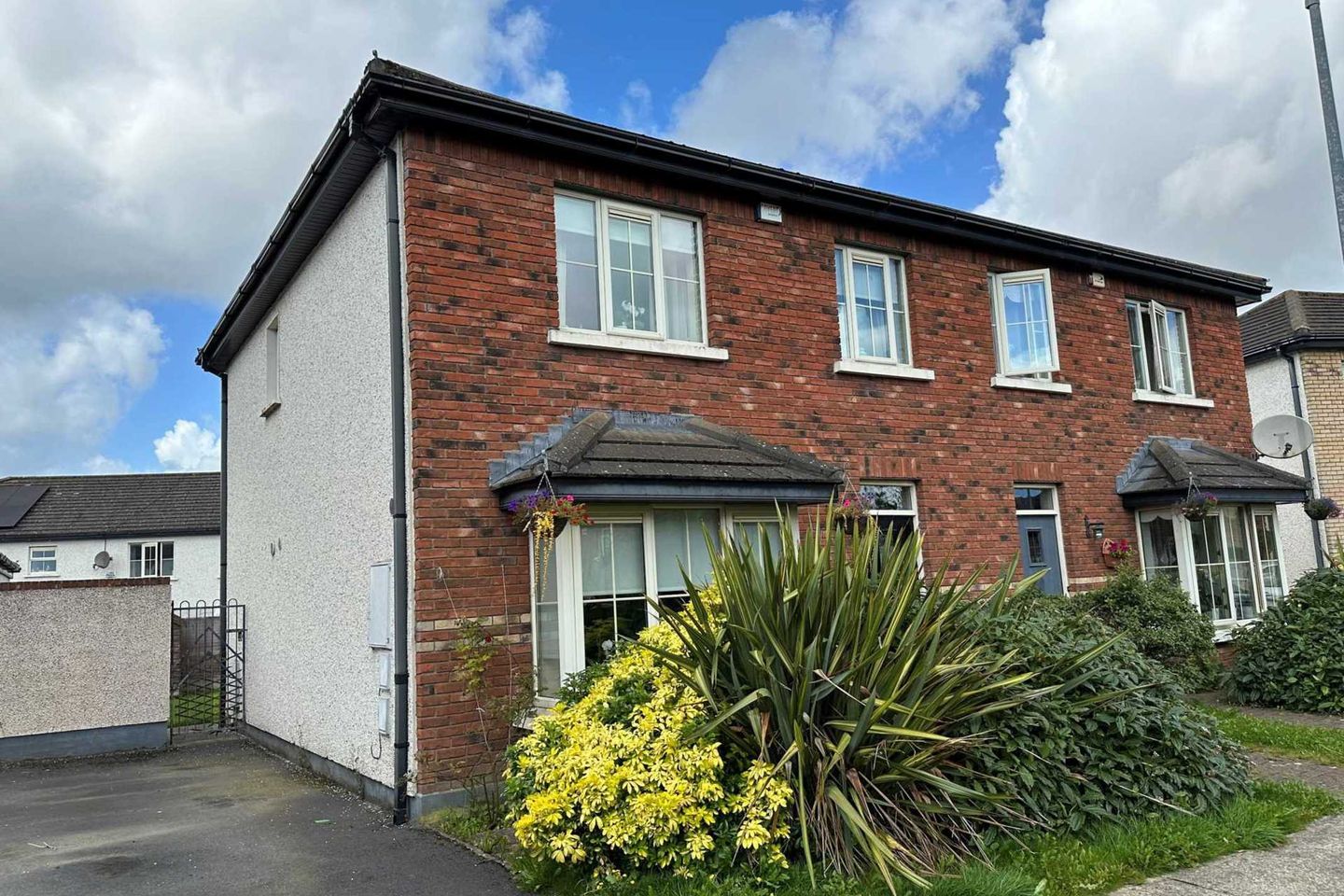 13 Cruise Park Drive, Tyrrelstown, Dublin 15 is for sale on Daft.ie