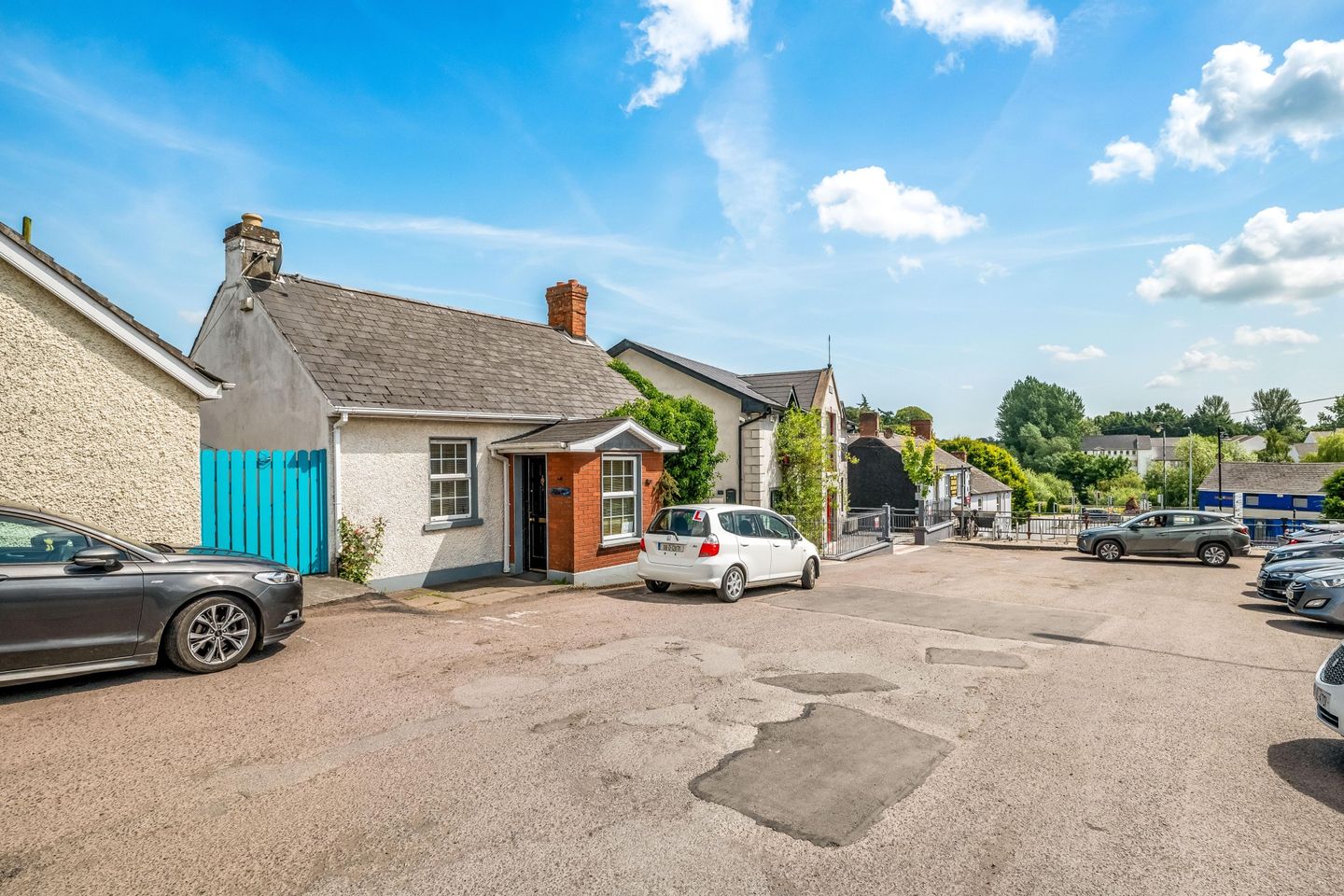 Sandymount, Abbey Road, Navan, Co Meath, C15V6X5