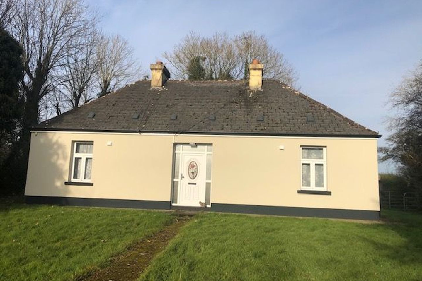 Scotland, Glenamaddy, Co. Galway, F45D935