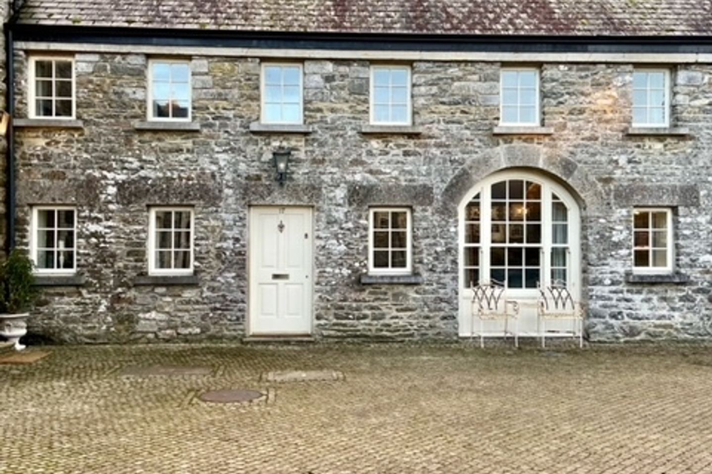 17 Main Courtyard, Headfort Demesne, Kells, Co. Meath, A82X5P6 is for sale on Daft.ie