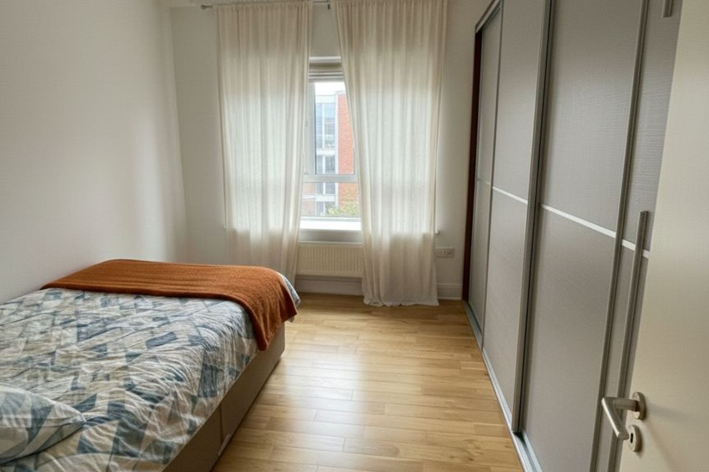 Doble room in Ballincollig. Apartament to share with another person., Ballincollig, Co. Cork