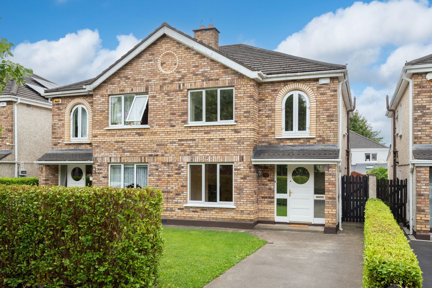 93 Castlefield Woods, Clonsilla, Dublin 15, D15A9N2