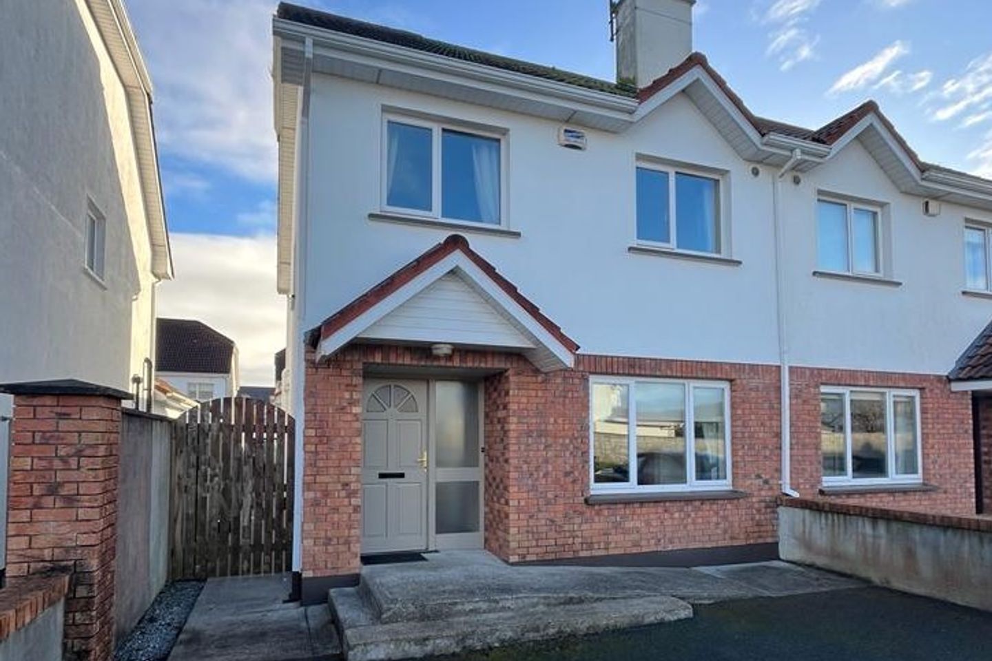 117 Woodfield, Galway Road, Tuam, Co. Galway, H54PE03