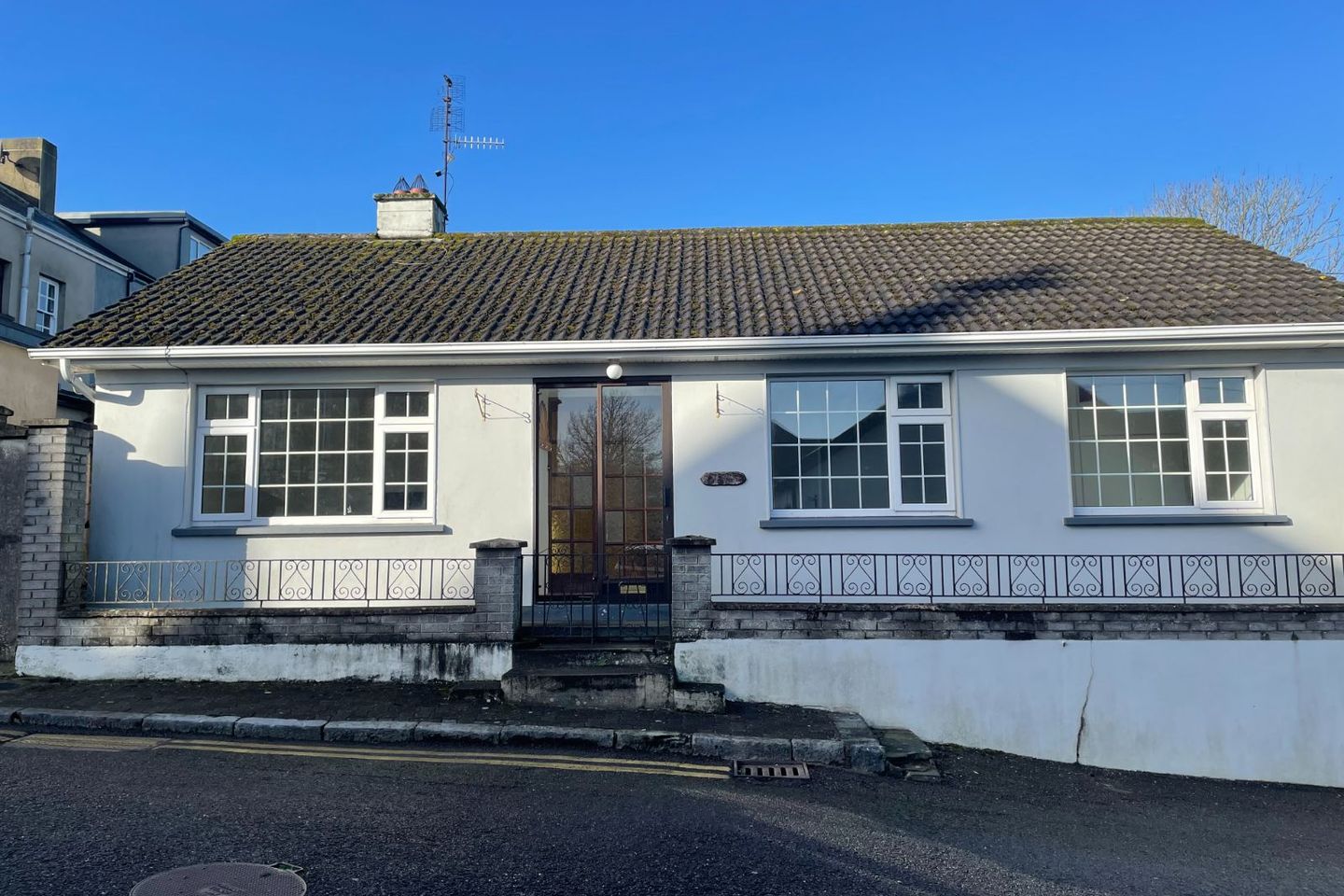 The Bungalow, Chapel Square, Fermoy, Co. Cork, P61A392