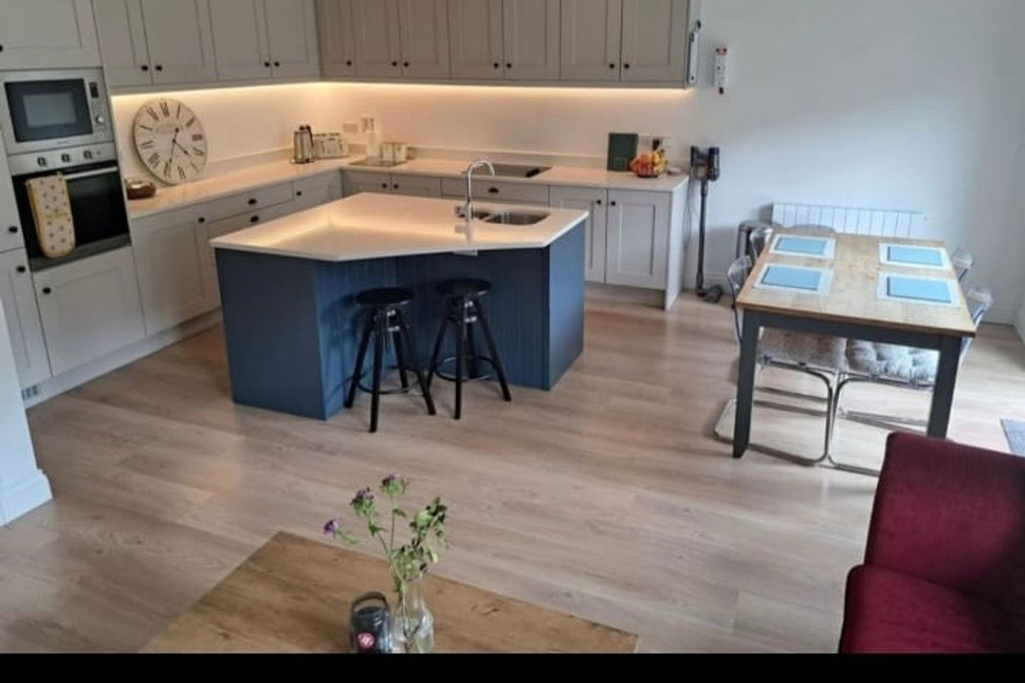 Longstone, Naas, Co. Kildare