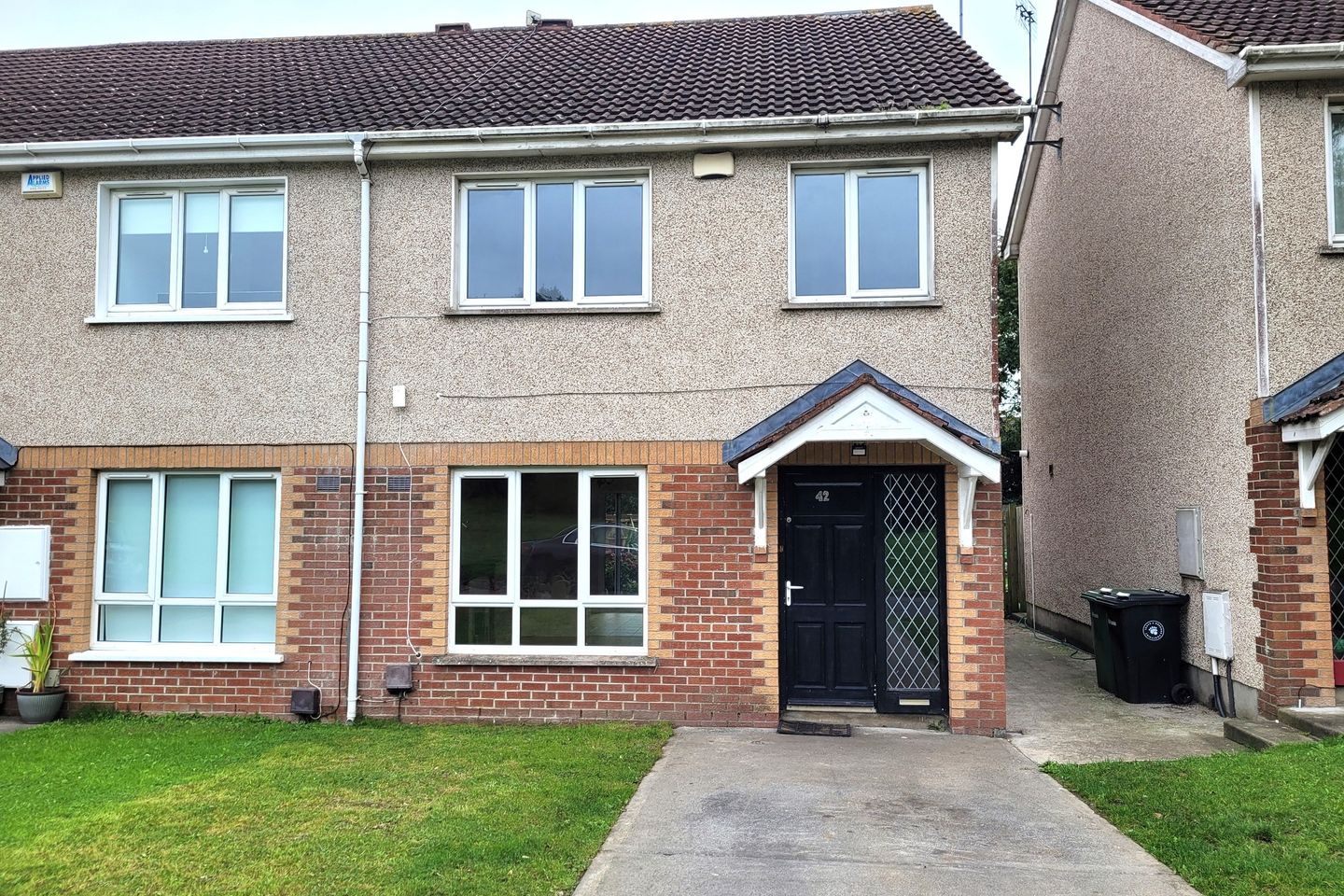 42 Cedarfield Close, Donore Road, Drogheda, Co. Louth, A92CH6Y is for