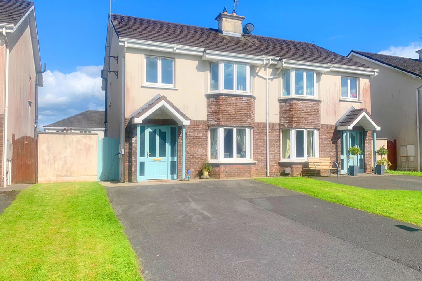 37 Droim Liath, Collins Lane, Tullamore, Co. Offaly, R35E6W8 is for