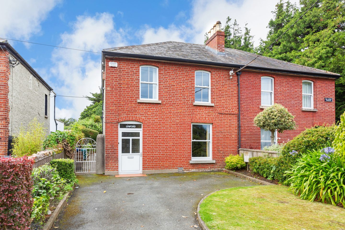 Lynford, 2 Oldcourt Terrace, Vevay Road, Bray, A98FY63 is for sale on