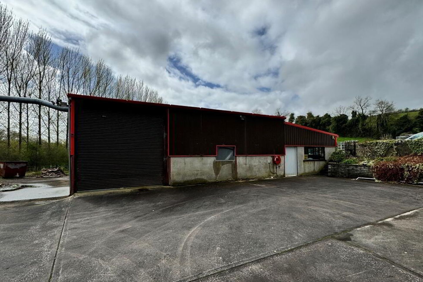 Commercial property for rent in Donaghmoyne, Carrickmacross, Co. Monaghan