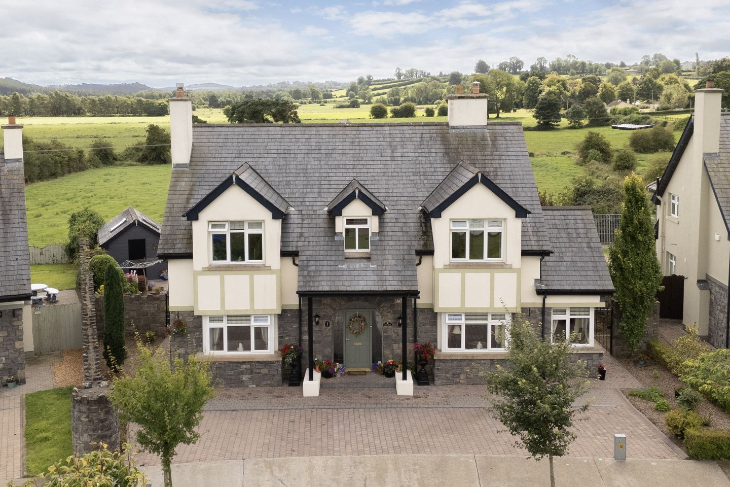 7 Cois Abhainn, Multyfarnham, Co. Westmeath, N91H5X5