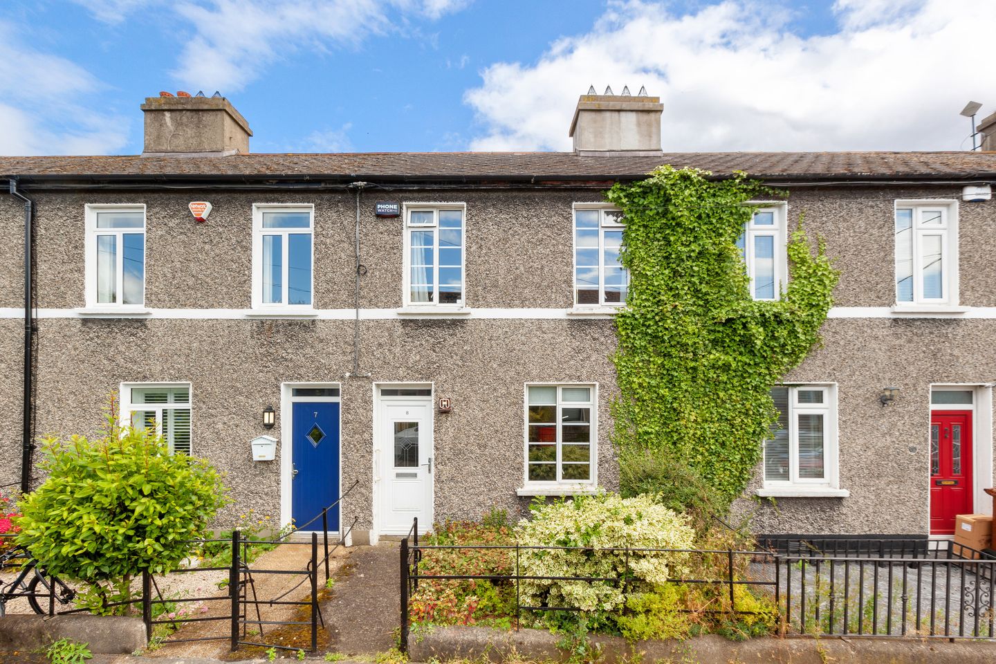 8 David Park, Whitworth Road, Dublin 9, D09K5Y0 is for sale on Daft.ie
