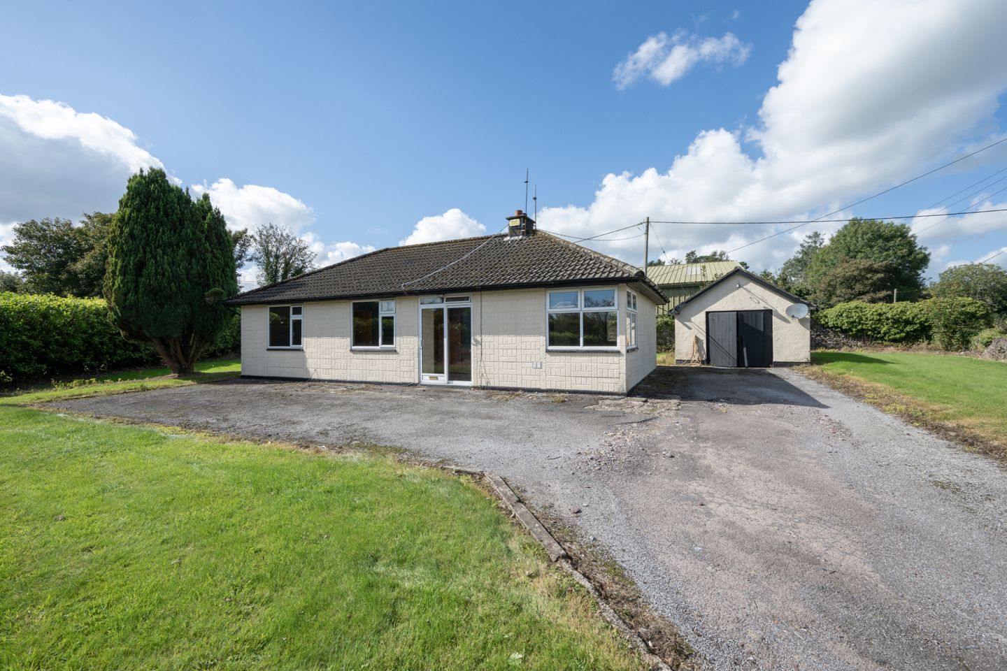 Yellow House, Kilcully, Co Cork, Kilcully, Co. Cork, T23HY68
