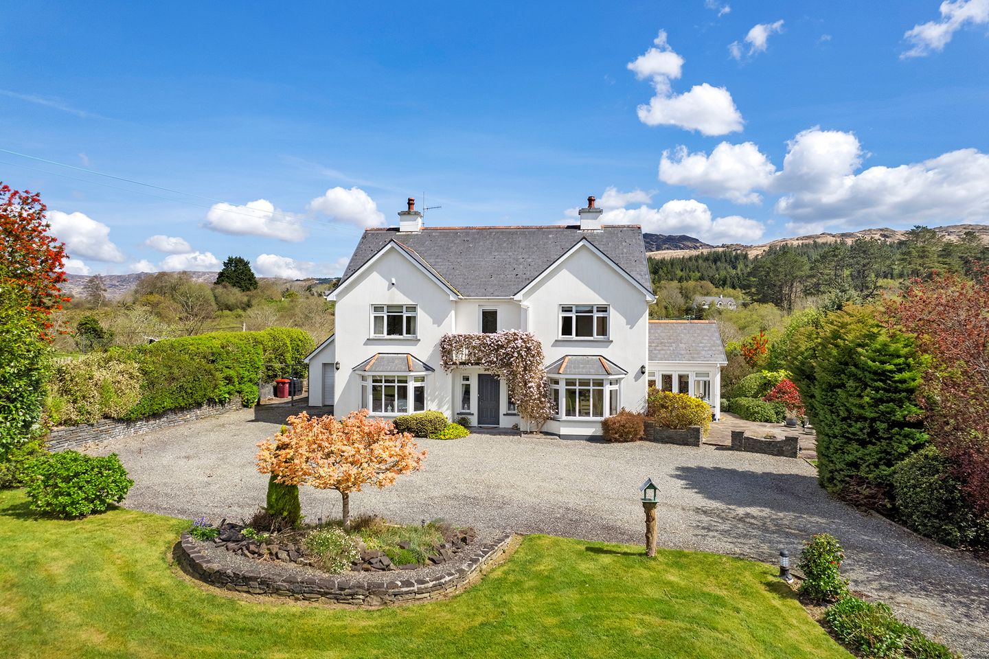 Ashgrove Lodge, Reenmeen East, Glengarriff, Co Cork, P75YY82 is for