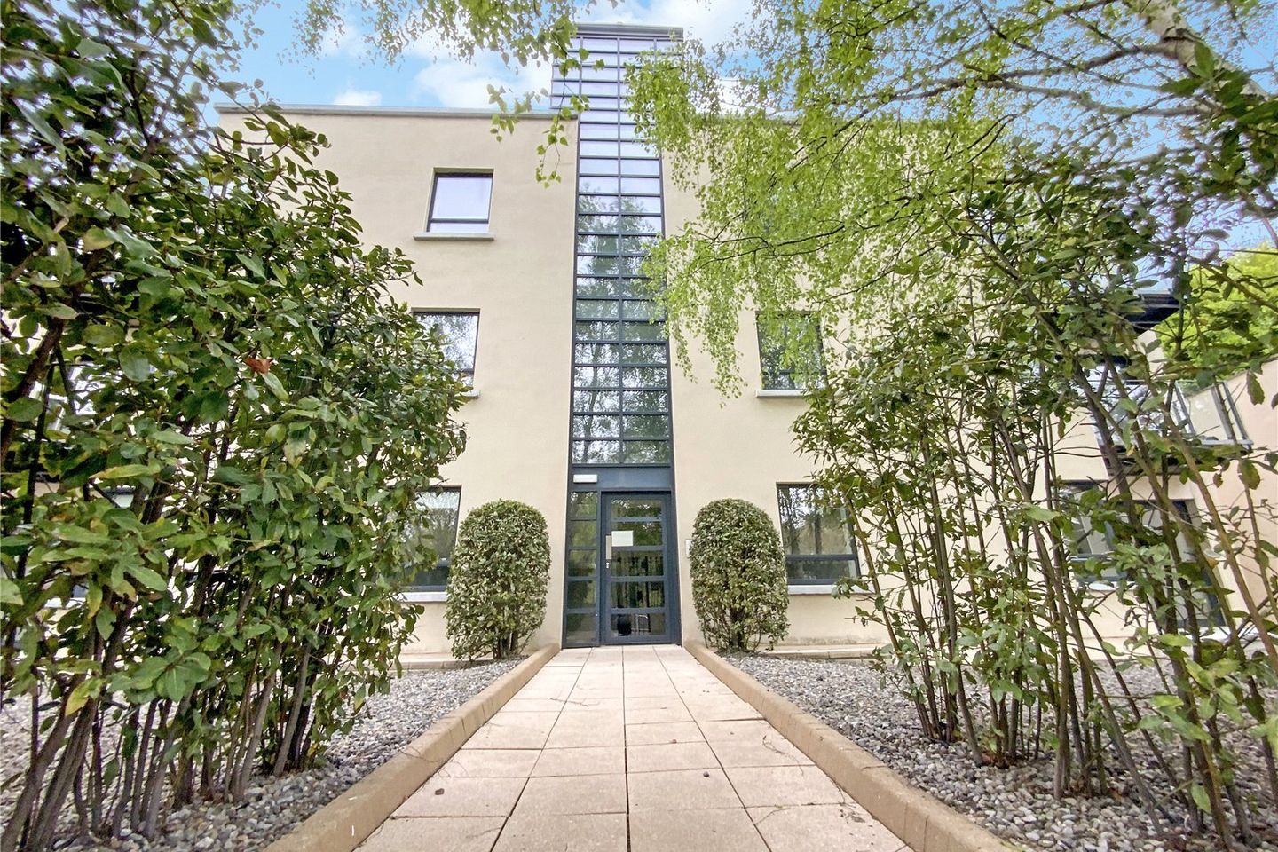 Apartment 3, 38 South Hill, Dartry, Dartry, Dublin 6, D06VF86 is for