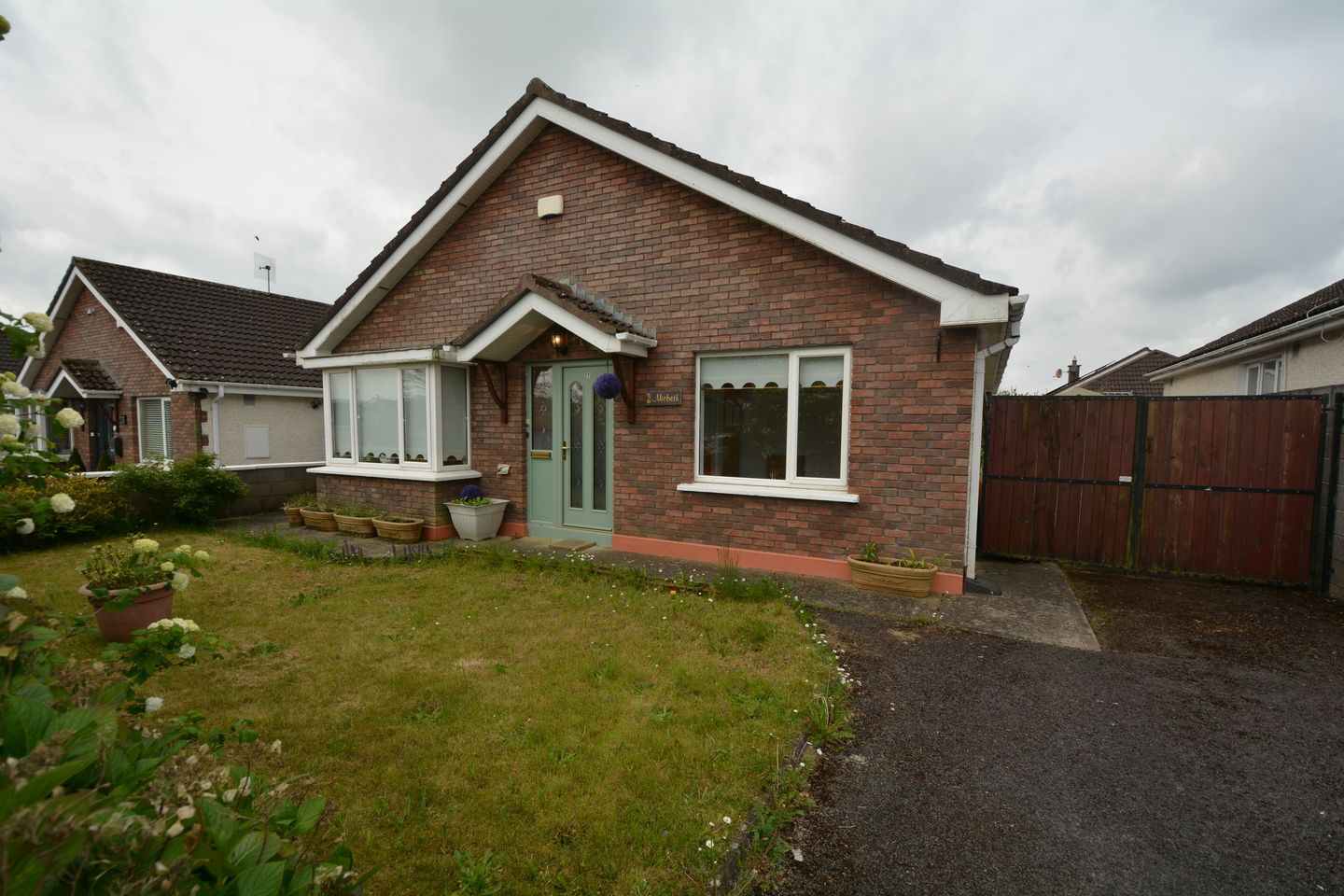 27 High Meadows, Duleek, Co. Meath, A92H7P2 is for sale on Daft.ie