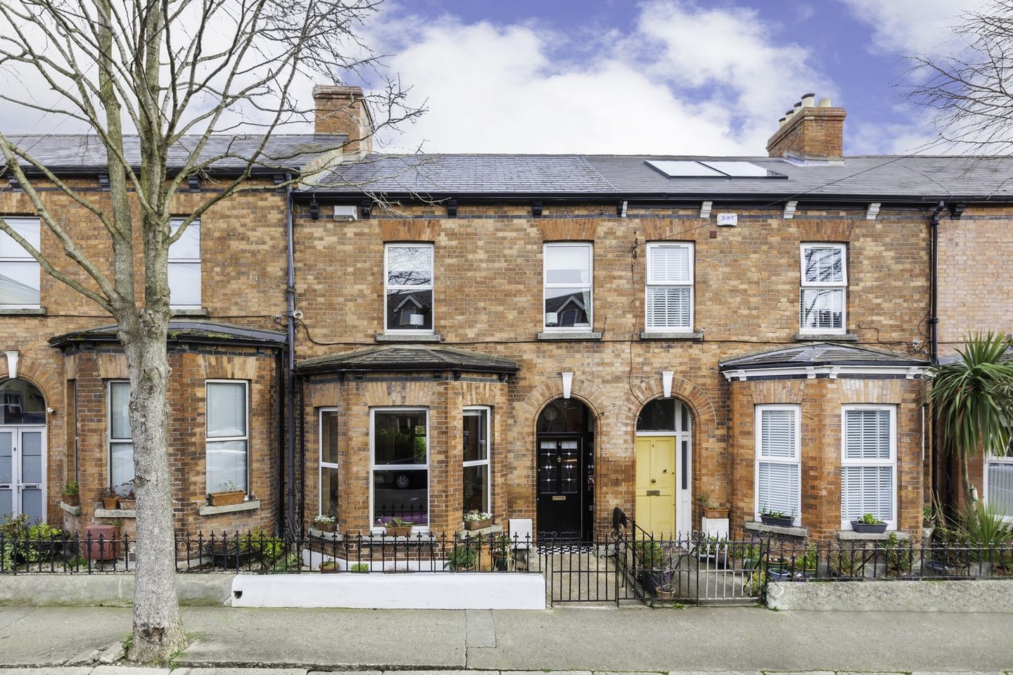 4 Charlemont Road, Clontarf, Clontarf, Dublin 3, D03FF08 is for sale on