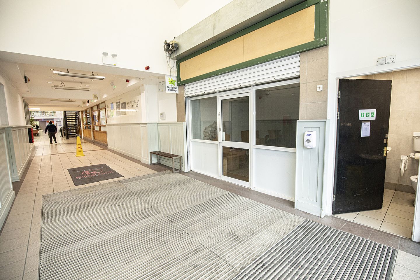 Commercial property for rent in Unit 26 Kilbarrack Shopping Centre