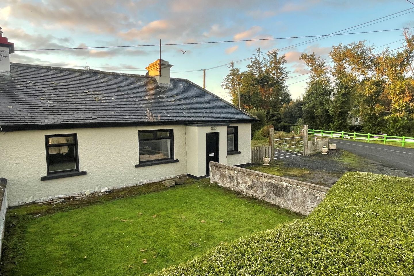 Teach Saoirse, Fortland, Easkey, Co. Sligo is for sale on Daft.ie