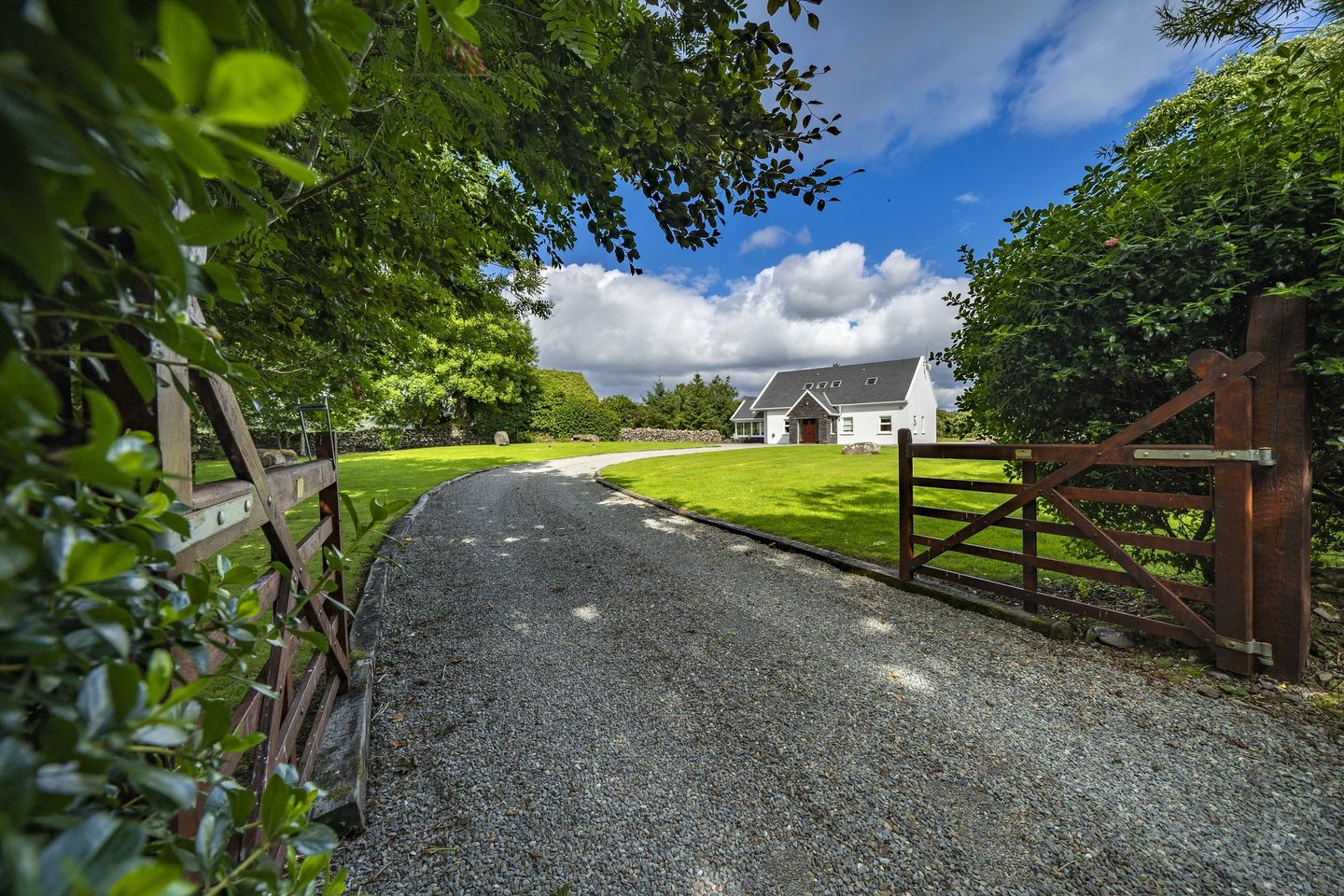 Beebane Cottage, Beenbane, Waterville, Co. Kerry, V23AE04 is for sale