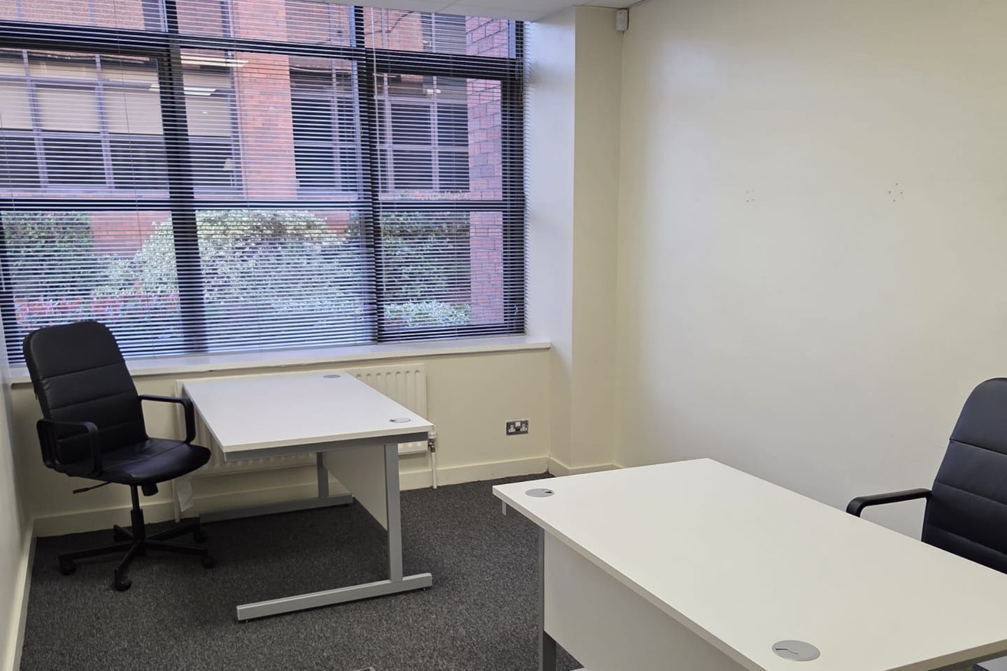 4-5 Burton Hall Road, Sandyford, Dublin 18