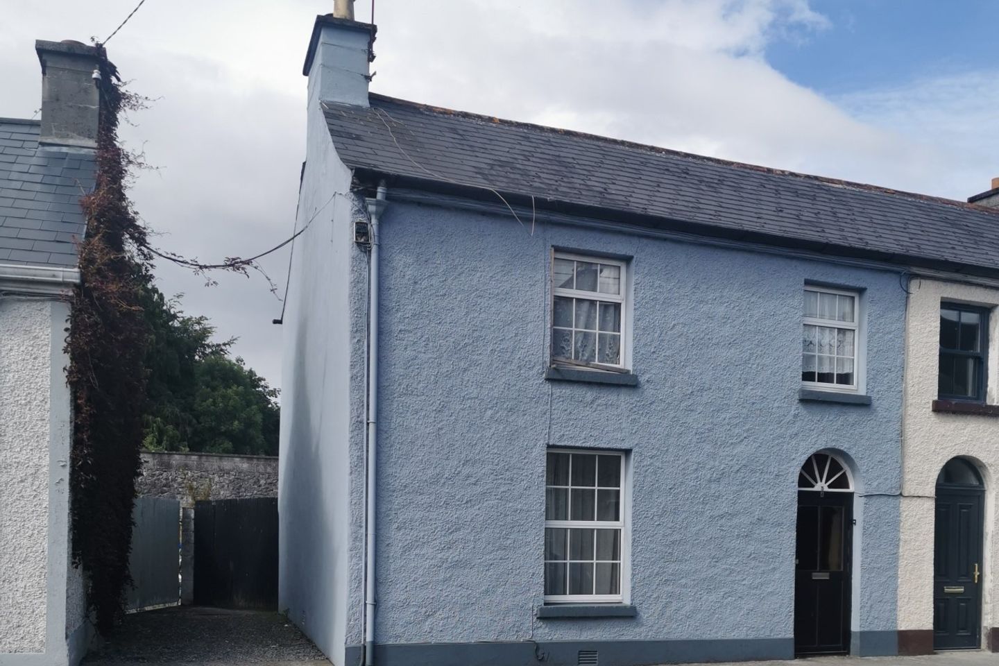 3 Newbridge Street, Birr, Co. Offaly, R42P527 is for sale on Daft.ie