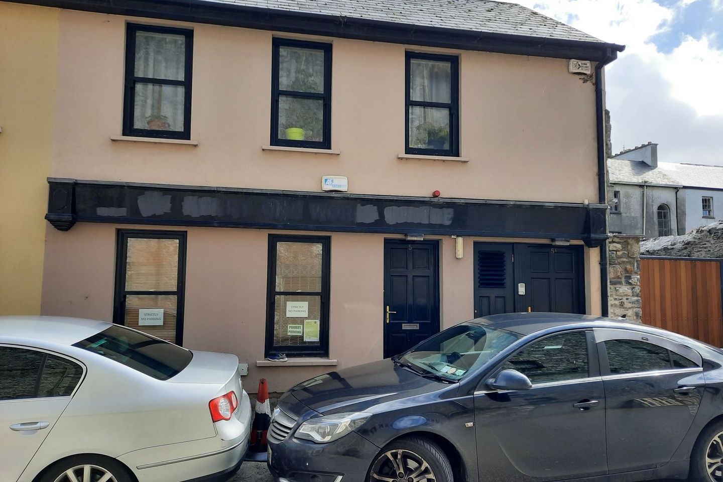 Commercial property for rent in Friary Lane, Tralee, Co. Kerry