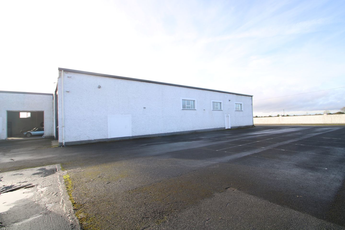 10,000 sq.ft Warehouse at Loughgeorge, Claregalway, Co. Galway