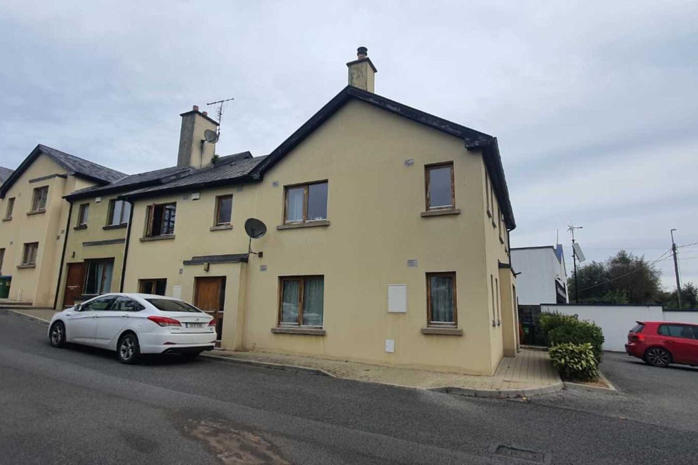 7 Fána Óir, Scarriff, Co. Clare, V94C7DW is for sale on Daft.ie