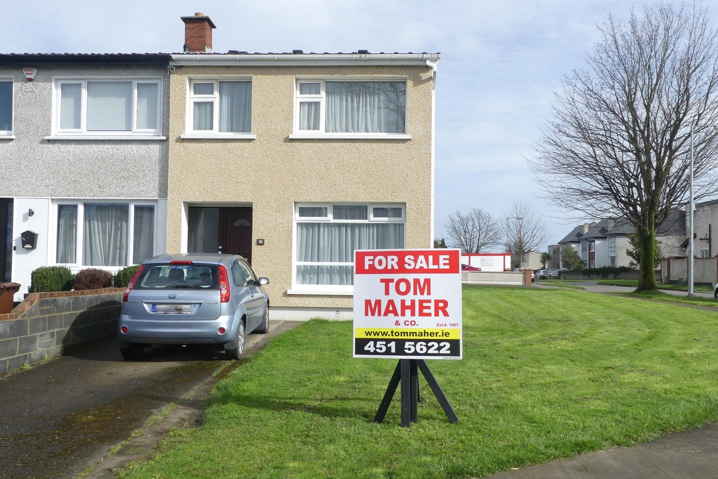 52 The Crescent, Millbrook Lawns, Tallaght, Dublin 24, D24E3YK is for